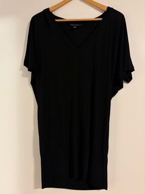 NEW Banana Republic Black V-Neck Banded Top